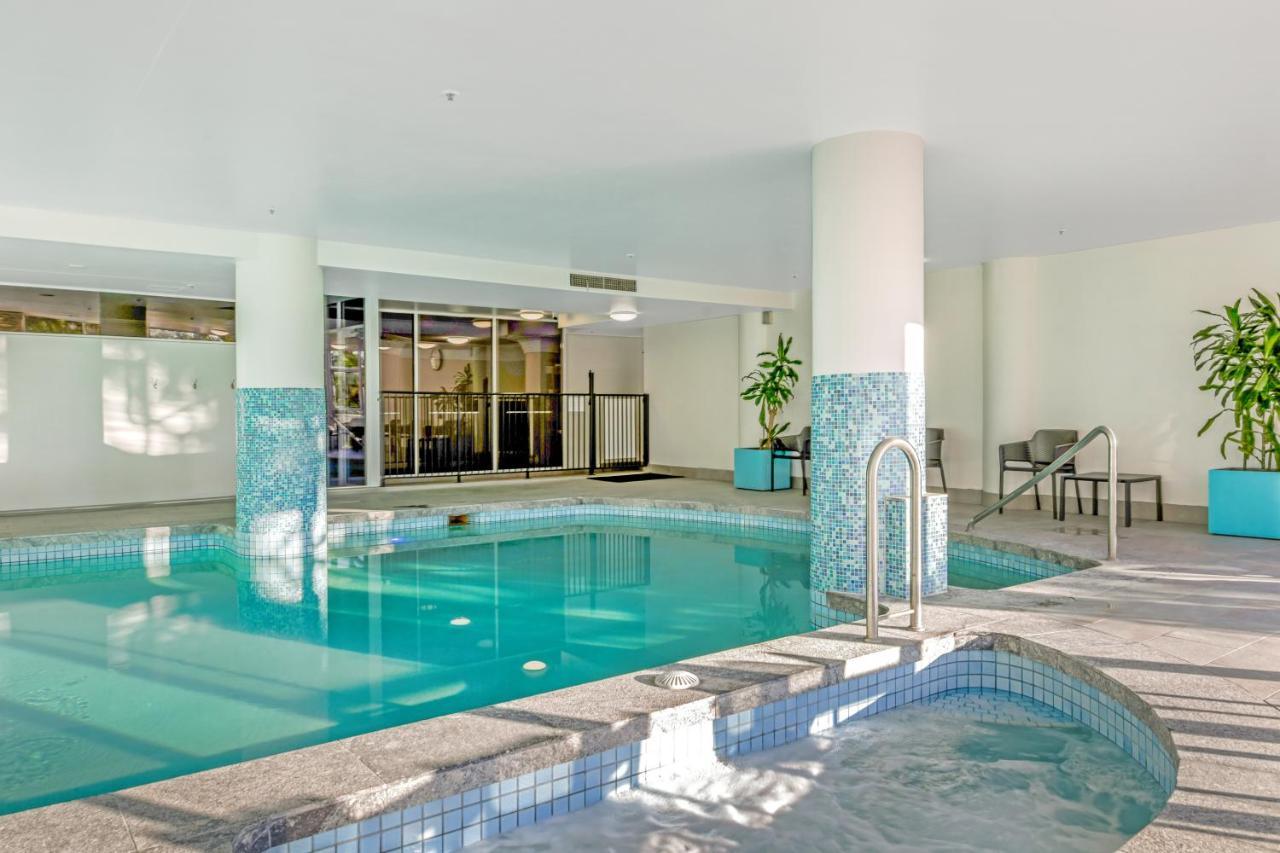 Ocean Sands Resort Gold Coast Bagian luar foto