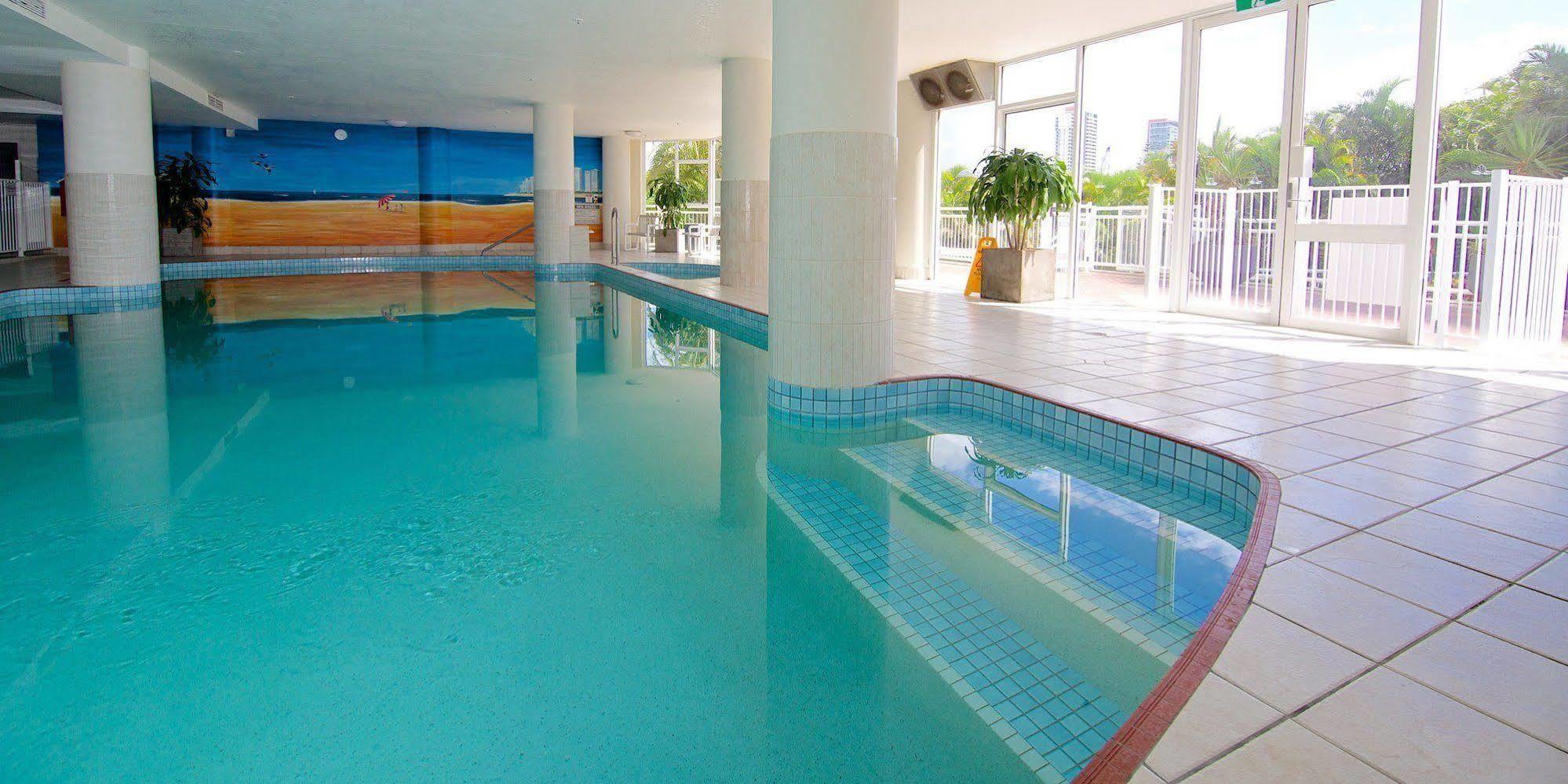 Ocean Sands Resort Gold Coast Bagian luar foto